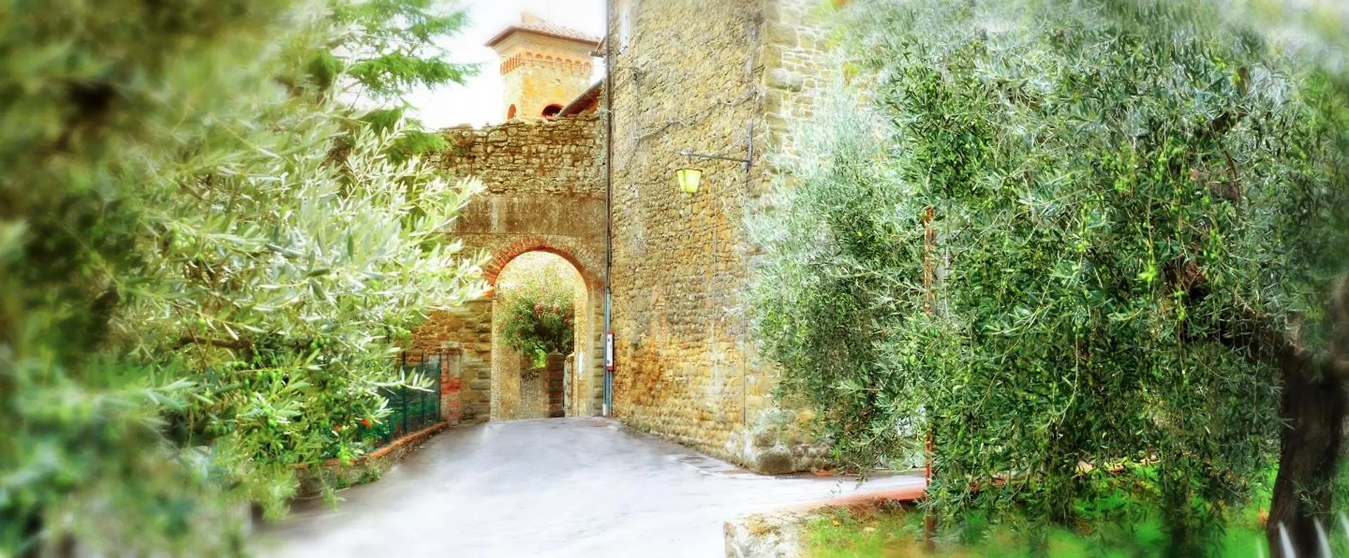 Fondaco Del Moro contacts